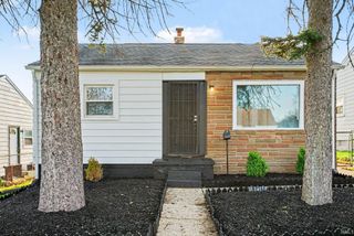 2126 S Scott Street, South Bend, IN 46613
