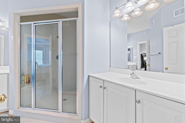 2456 EASTBOURNE DR, Woodbridge, VA 22191