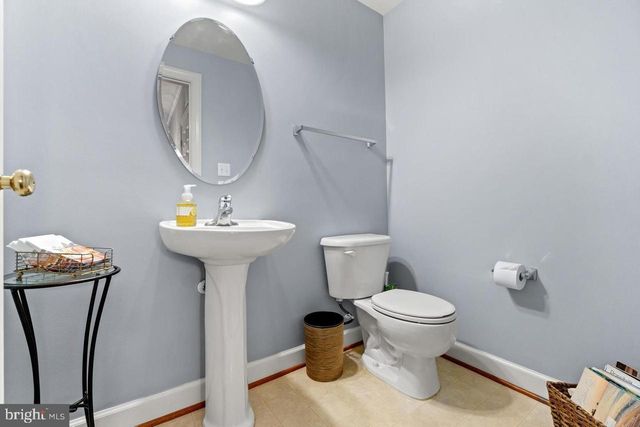 2456 EASTBOURNE DR, Woodbridge, VA 22191