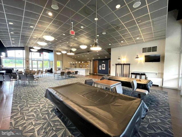 2456 EASTBOURNE DR, Woodbridge, VA 22191