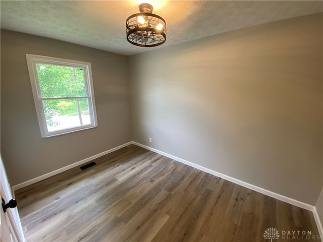 1900 Leway Drive, Fairfield, OH 45014