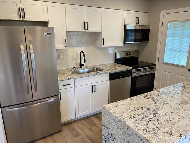 1900 Leway Drive, Fairfield, OH 45014