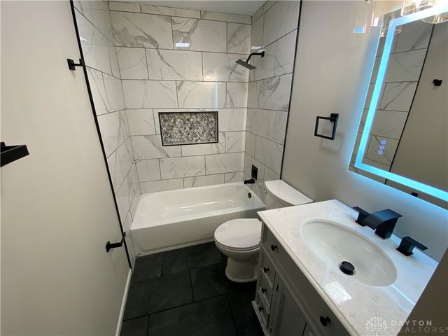 1900 Leway Drive, Fairfield, OH 45014