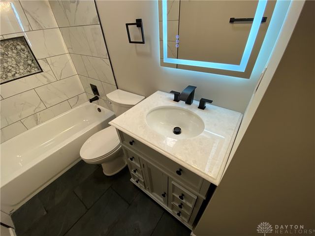 1900 Leway Drive, Fairfield, OH 45014