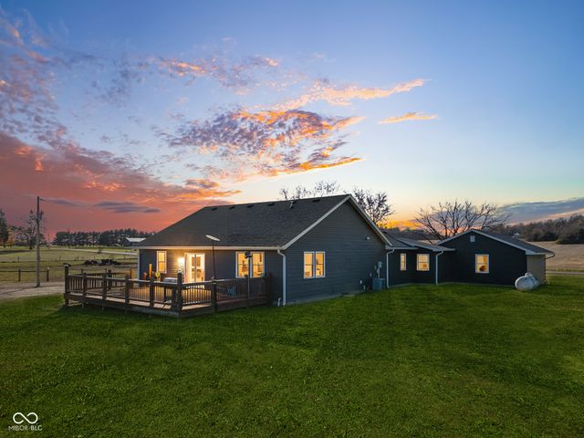 8184 S 500 Road W, Edinburgh, IN 46124