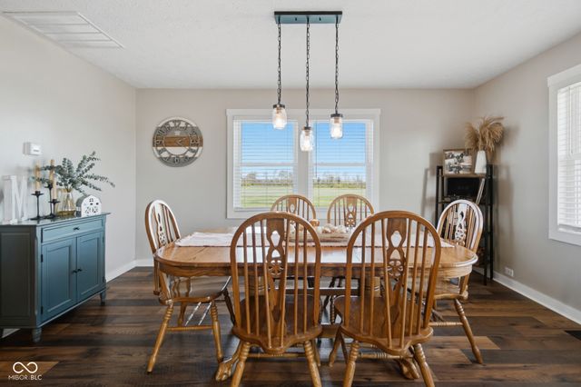 8184 S 500 Road W, Edinburgh, IN 46124