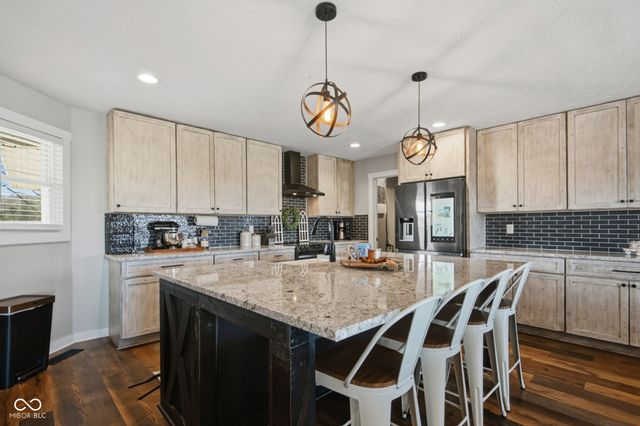 8184 S 500 Road W, Edinburgh, IN 46124