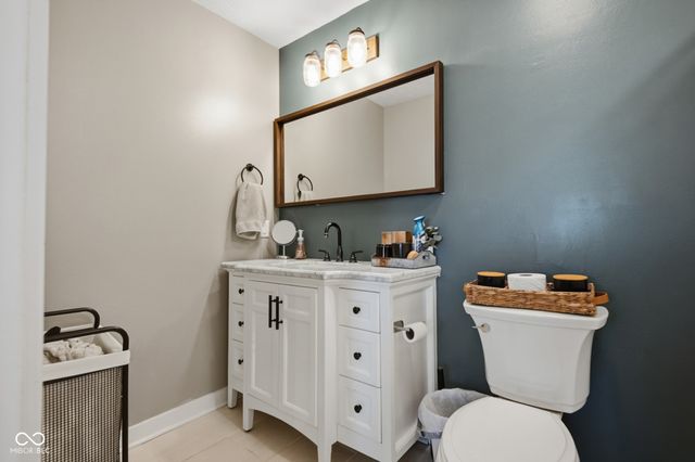 8184 S 500 Road W, Edinburgh, IN 46124