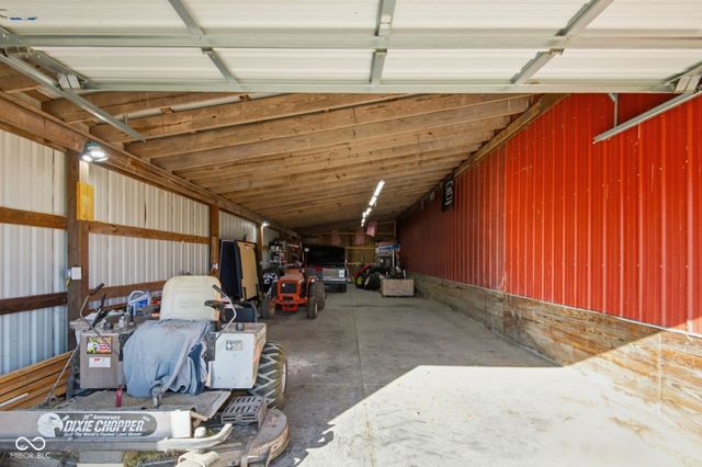 8184 S 500 Road W, Edinburgh, IN 46124