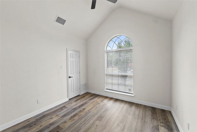 2800 Helen Lane, Mesquite, TX 75181