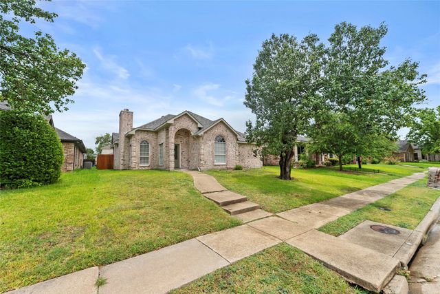 2800 Helen Lane, Mesquite, TX 75181