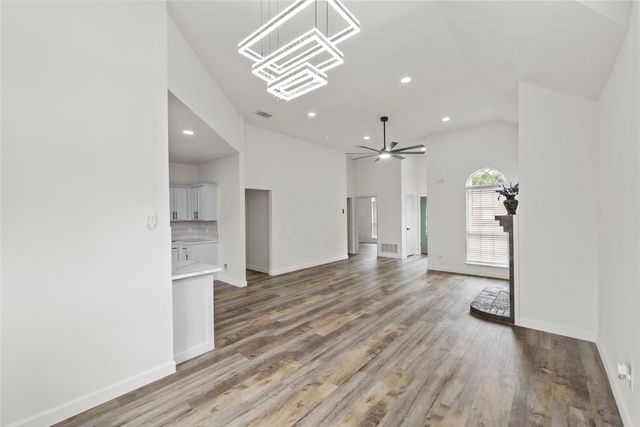 2800 Helen Lane, Mesquite, TX 75181