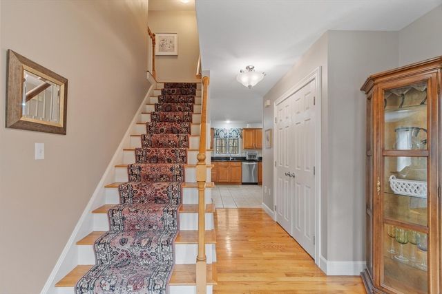 50 Arrowwood St, Methuen, MA 01844