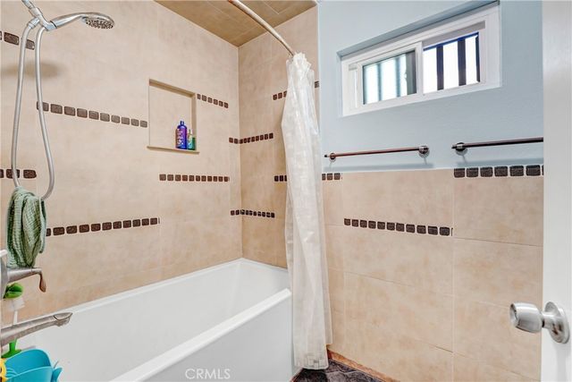 8593 Village Ln, Rosemead, CA 91770