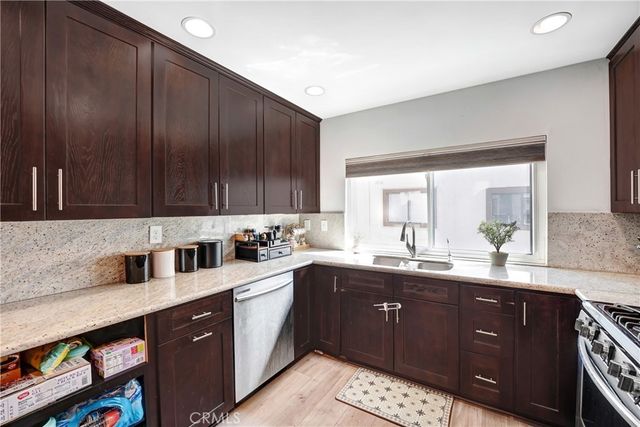 8593 Village Ln, Rosemead, CA 91770