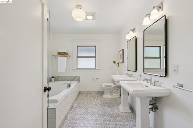 446 65Th St, Oakland, CA 94609