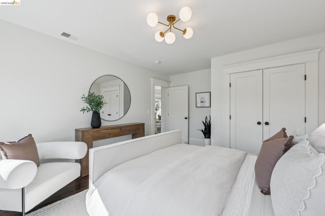 446 65Th St, Oakland, CA 94609