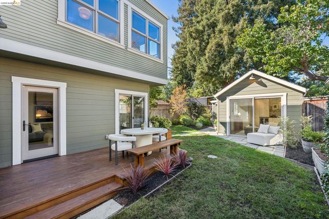 446 65Th St, Oakland, CA 94609