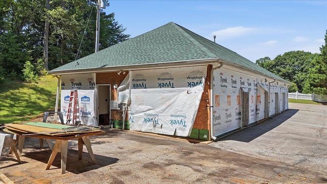 901 Bennetts Bridge Road, Greer, SC 29651