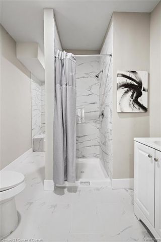 65 Melbourne Street, Detroit, MI 48202