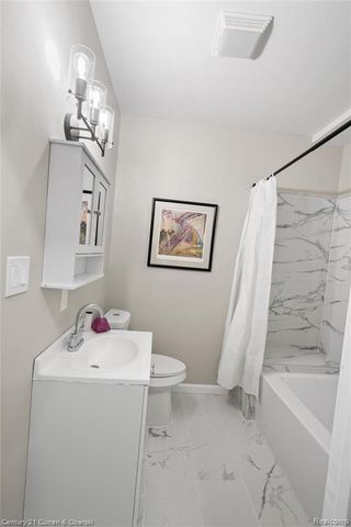 65 Melbourne Street, Detroit, MI 48202