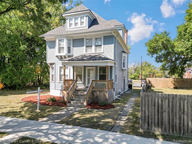 65 Melbourne Street, Detroit, MI 48202