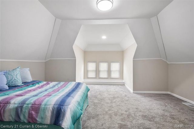 65 Melbourne Street, Detroit, MI 48202