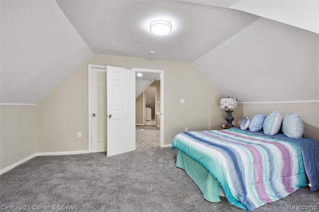 65 Melbourne Street, Detroit, MI 48202