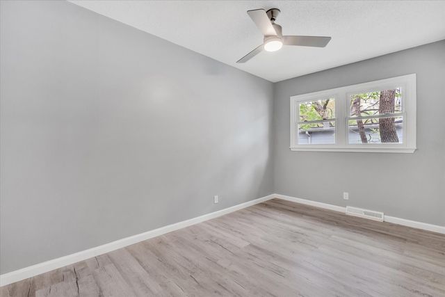 2504 18th Street, Moline, IL 61265