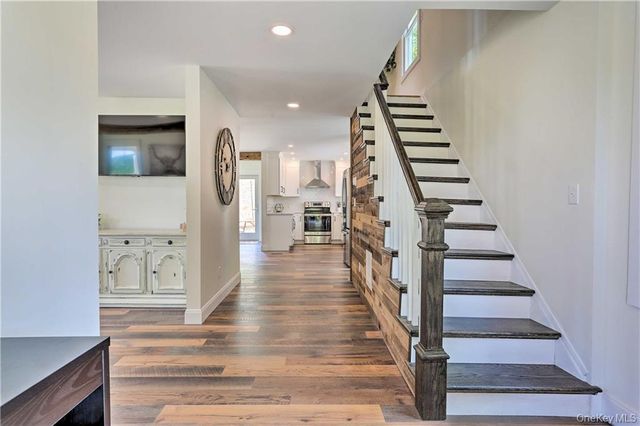 207 S Plank Road, Westtown, NY 10998