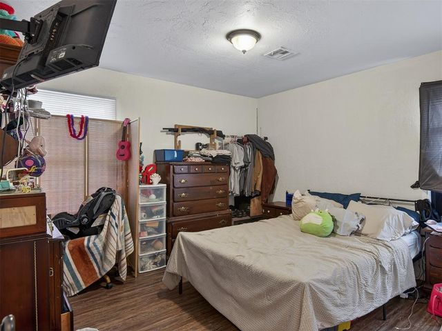 3904 Pine Avenue, Del City, OK 73115