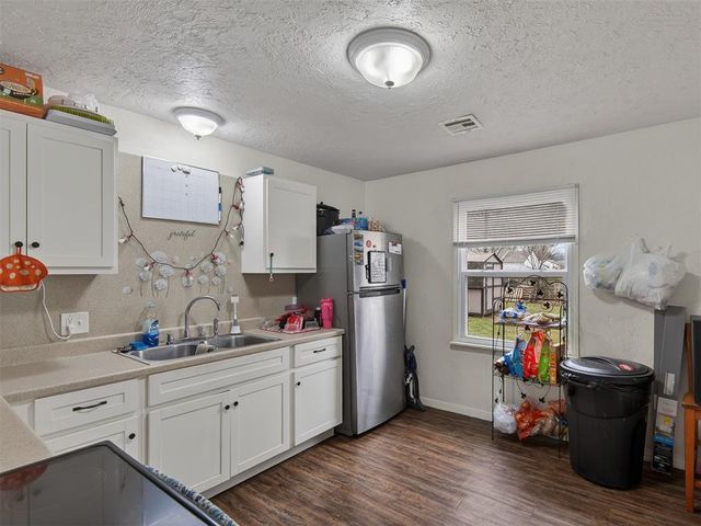 3904 Pine Avenue, Del City, OK 73115