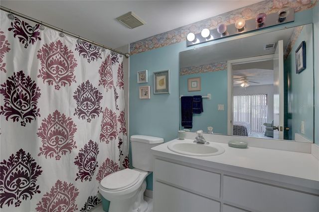 2595 CYPRUS DRIVE 4-219, Palm Harbor, FL 34684