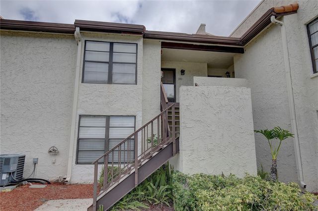 2595 CYPRUS DRIVE 4-219, Palm Harbor, FL 34684