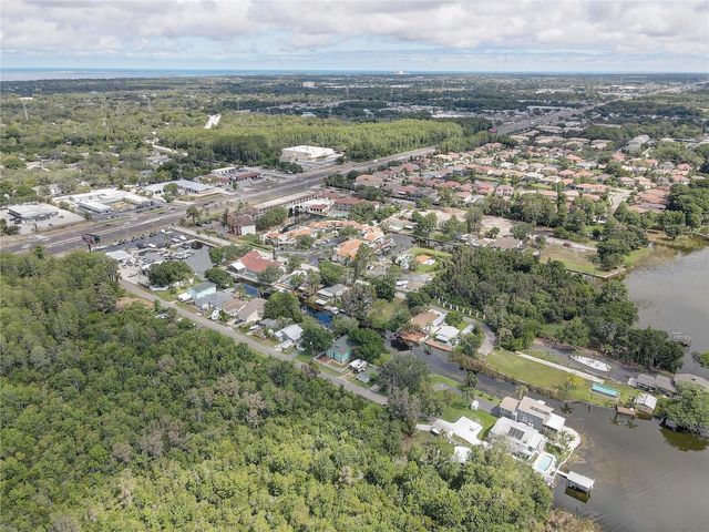 2595 CYPRUS DRIVE 4-219, Palm Harbor, FL 34684