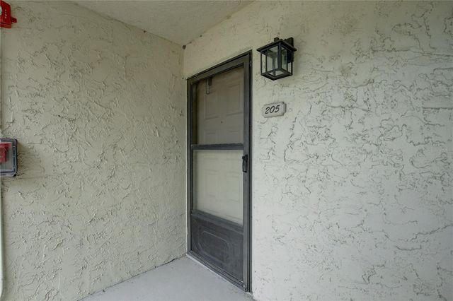 2595 CYPRUS DRIVE 4-219, Palm Harbor, FL 34684