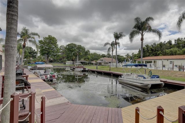 2595 CYPRUS DRIVE 4-219, Palm Harbor, FL 34684