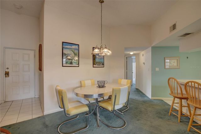 2595 CYPRUS DRIVE 4-219, Palm Harbor, FL 34684