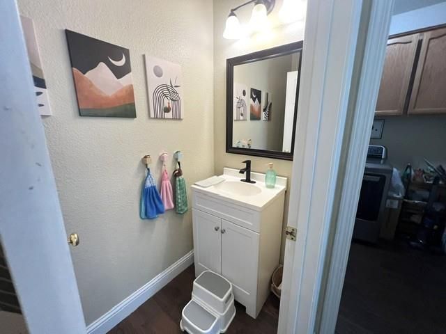 6100 Belfield Cir, Elk Grove, CA 95758