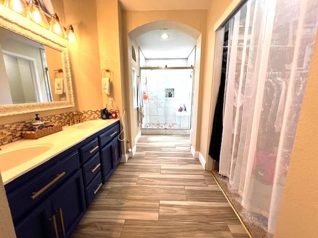 6100 Belfield Cir, Elk Grove, CA 95758