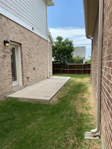 13629 Sweetwalk Place, Fort Worth, TX 76008