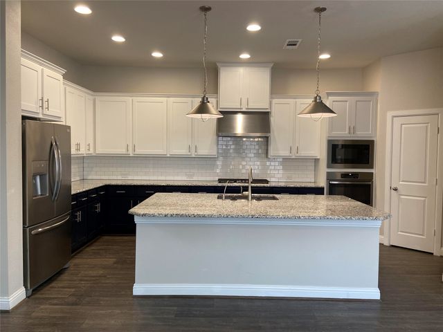 13629 Sweetwalk Place, Fort Worth, TX 76008