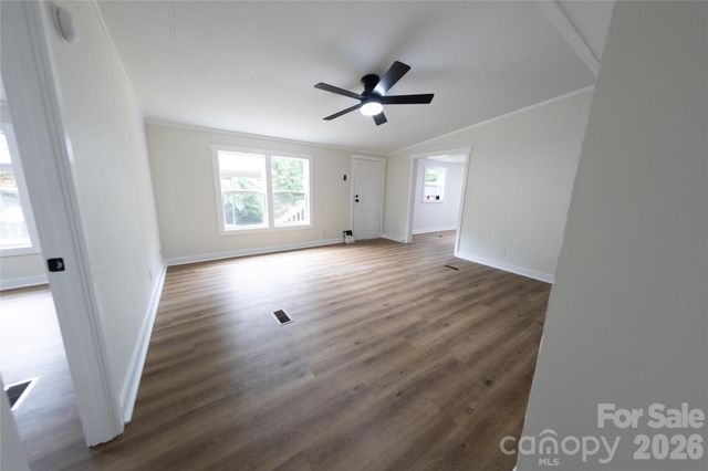 559 Old Quebec Road, Lake Toxaway, NC 28747
