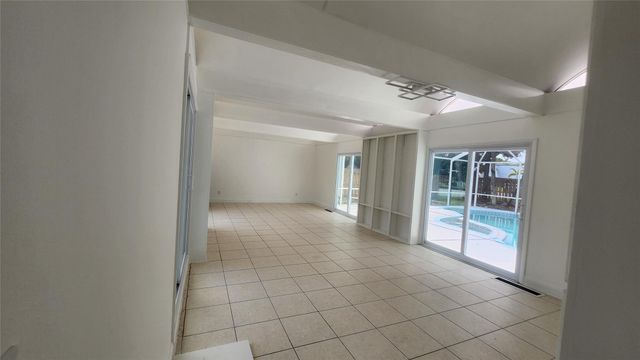 1715 York Court, Fort Pierce, FL 34982