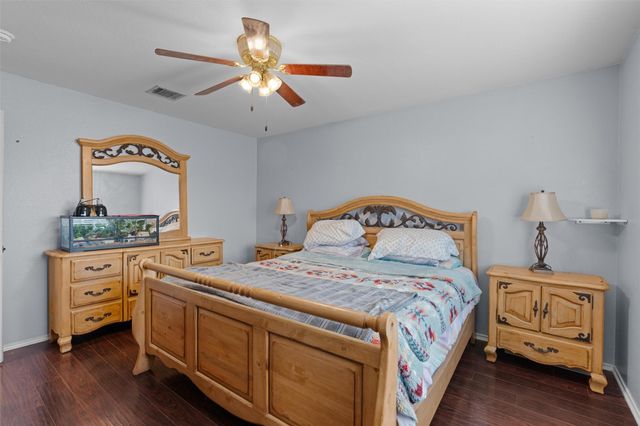 128 Steven ST, Hutto, TX 78634