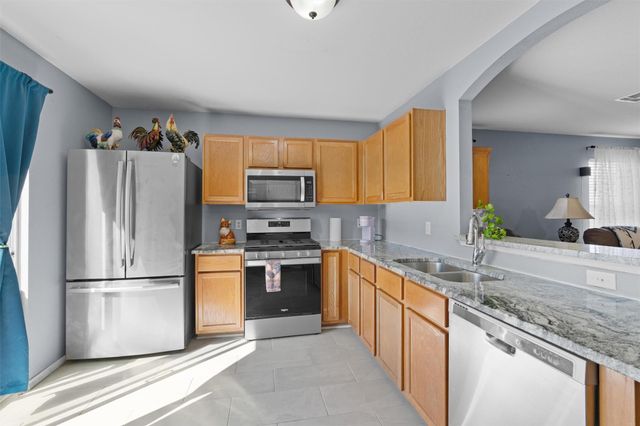 128 Steven ST, Hutto, TX 78634