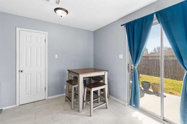 128 Steven ST, Hutto, TX 78634