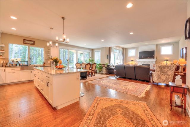 7709 Swift Lane NE, Olympia, WA 98516