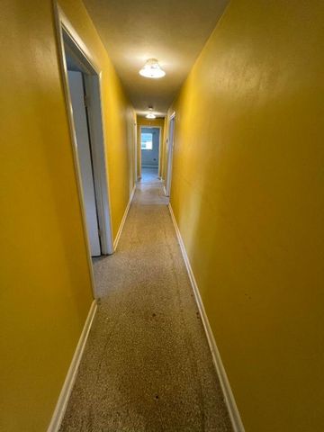 1908 Colonial Road, Fort Pierce, FL 34950