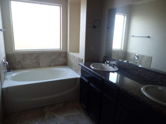 13836 HOLLYWOOD Drive, Horizon City, TX 79928